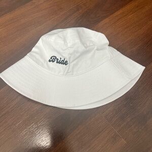 Bride Bucket hat